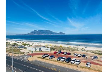 2 Bedroom Sea View Apartment - Blouberg H206 Apartment, Cape Town - 1