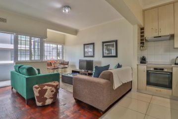 Eaton Square 2 by CTHA Apartment, Cape Town - 3