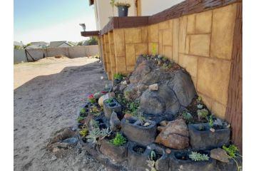 2 Zeeland Street - Langebaan Cottage Apartment, Langebaan - 5