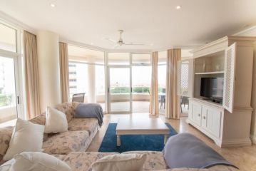 201 Oyster Quays Apartment, Durban - 3