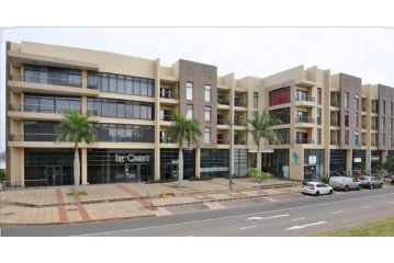 The Quartz 201 Umhlanga Ridge Apartment, Durban - 3