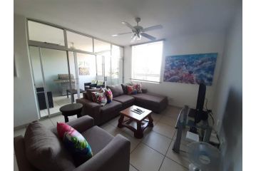 202 Ipanema Beach Apartment, Durban - 5
