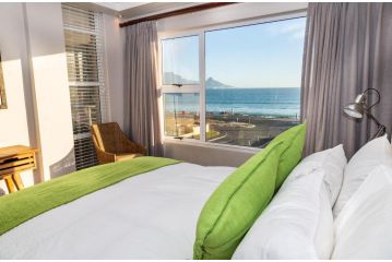 Luxury Ocean View Beachfront 2 bed apartment -206 The Waves, Blouberg, Cape Town Apartment, Bloubergstrand - 2