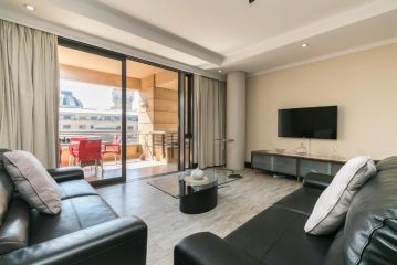 207 Raphael Penthouse Apartment, Johannesburg - 5
