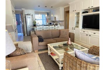 Jamaican Palms 21, Marina Martinique, Jeffreys Bay Apartment, Jeffreys Bay - 4