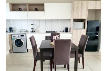 213 WatersEdge apartments Apartment, Cape Town - 3