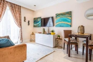 Luxury Apartment, Near V&A Waterfront Apartment, Cape Town - 3