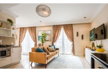 Luxury Apartment, Near V&A Waterfront Apartment, Cape Town - 1