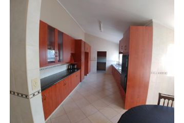 22 on Nicol Guest house, Secunda - 3
