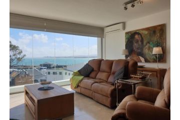 24 Gordonia Apartment, Gordonʼs Bay - 1