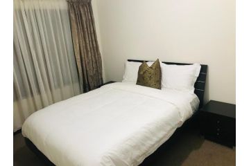 Two Bedrooms At 24MalibuLoft Apartment, Johannesburg - 5
