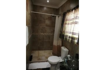 24 Onvrey 3 Star Hotel, Boksburg - 4