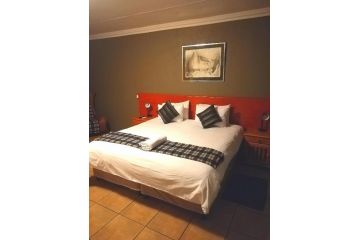 24 Onvrey 3 Star Hotel, Boksburg - 3