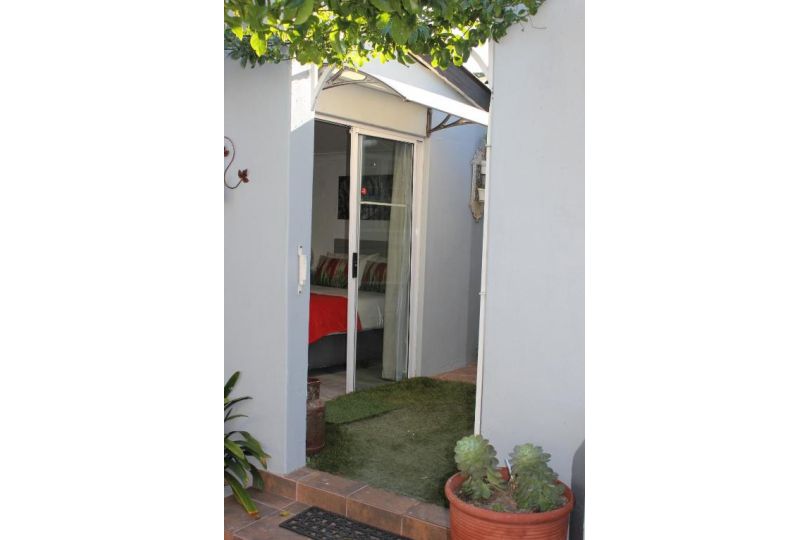 25 on Fitzpatrick Apartment, Parow - imaginea 17