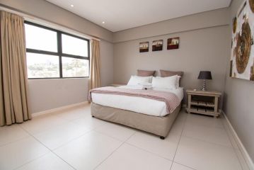 26 Bronze Beach Apartment, Durban - 3