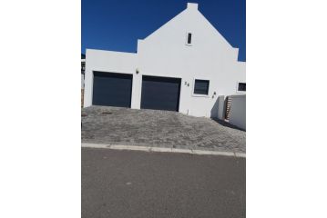 26 Sandy Cove Guest house, Hermanus - 1