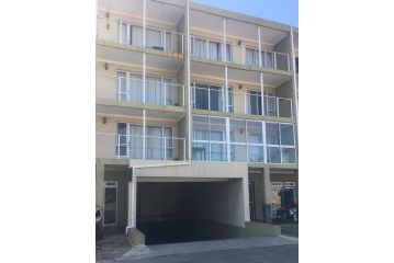 27 & 28 Neptune Terrace Apartment, Jeffreys Bay - 4