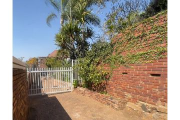 Route 27 - Fully furnished apartment Apartment, Pretoria - 4