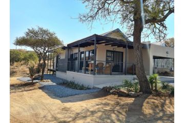 2bed Bungalow - private, in nature with firepit Villa, Hoedspruit - 2