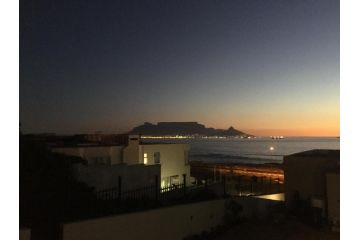 2WhiteWaters Bloubergstrand Homestay Guest house, Bloubergstrand - 3