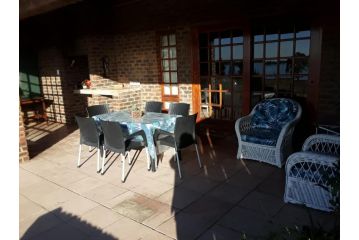 Vaal Dam Waterfront Holiday Accommodation Guest house, Deneysville - 3