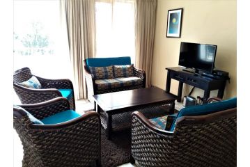 3 Bella Vista Apartment, Jeffreys Bay - 4