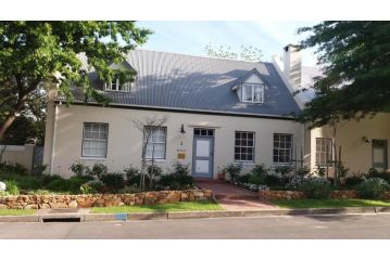 3 on Roux Bed and breakfast, Franschhoek - 2