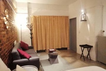 303 City Retreat Apartment, Johannesburg - 2