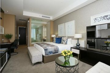 304 Sandton Skye ApartHotel, Johannesburg - 4