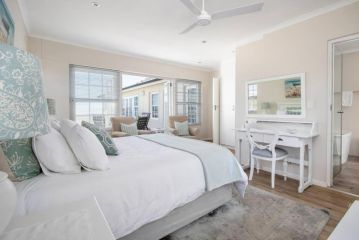 305, 6th Street Voelklip by Top Destinations Rentals Guest house, Hermanus - 3