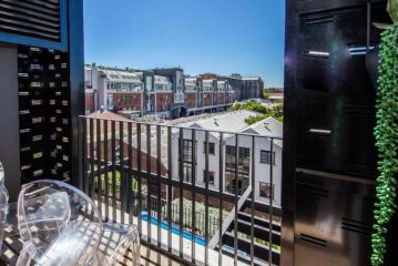 305 The Signature De Waterkant Apartment, Cape Town - 5