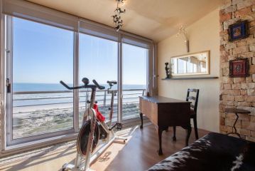 Leisure Bay 306 by CTHA Apartment, Cape Town - 1
