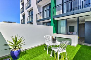 308 1onAlbert Apartment, Cape Town - 1