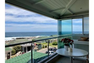 31 Tobago Bay Apartment, Hermanus - 2