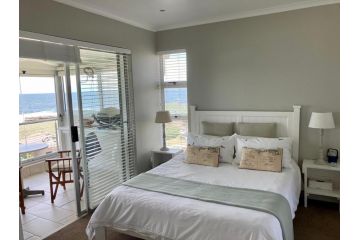 31 Tobago Bay Apartment, Hermanus - 1