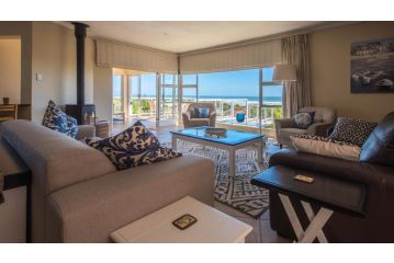 Home with an Ocean View Villa, Hermanus - 1