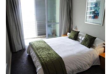 312 HARBOUR BRIDGE Apartment, Cape Town - 4