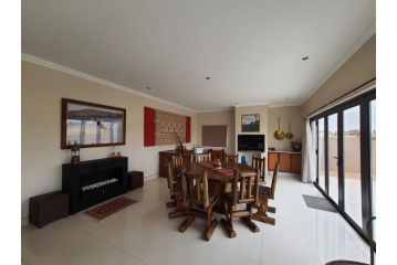 313 Tarentaal Street Vaal de Grace Guest house, Parys - 4