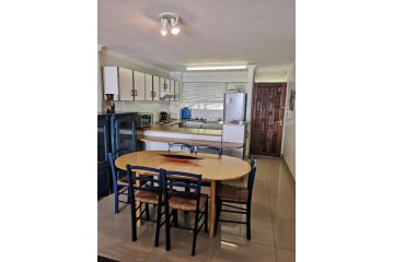 318 Cozumel Apartment, Umdloti - 5