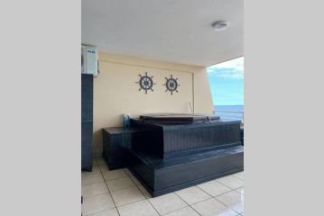 32 Lazy Lizard - Beautiful Sea Viewing Apartment, Umdloti - 1