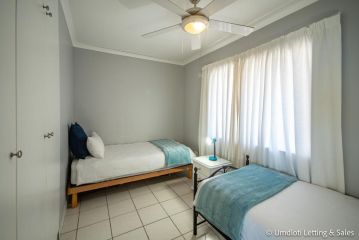 33 Waterfront Apartment, Umdloti - 3