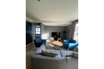 34 Saint Georges Luxury Apartments Apartment, Cape Town - 2