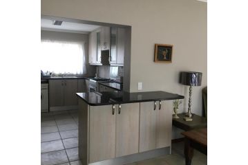 357 On Main Guest house, Hermanus - 2