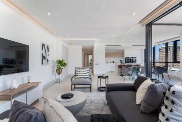 360 Views of Cape Town - Mandela Rhodes Penthouse Apartment, Cape Town - 3
