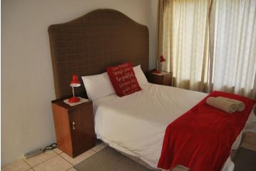 37 Adderley Street Apartment, George - 1