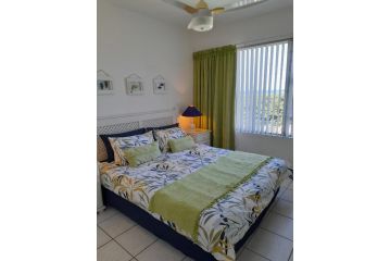 37 Key Largo Apartment, Kingsburgh - 2