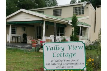 37 Valley View Cottage Guest house, Underberg - 1
