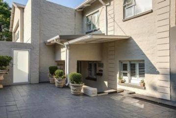 37A at Alexandra Avenue, Self Catering Executive Bed and breakfast, Johannesburg - 4
