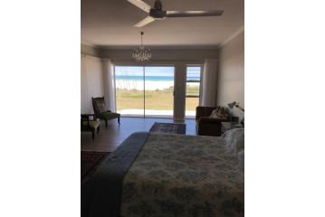 39 Kabeljauws Road Beach House Guest house, Jeffreys Bay - 3