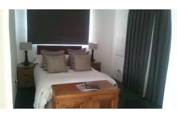 4 On Braemar - Flat B Apartment, Nottingham Road - 4